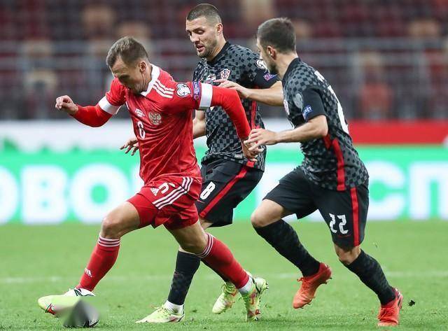 米兰体育APP官网-德甲战术多样，精彩瞬间频出，现场氛围热烈的简单介绍