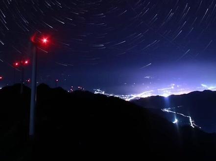 晚间灯光跑比赛，点亮城市的运动星空的简单介绍