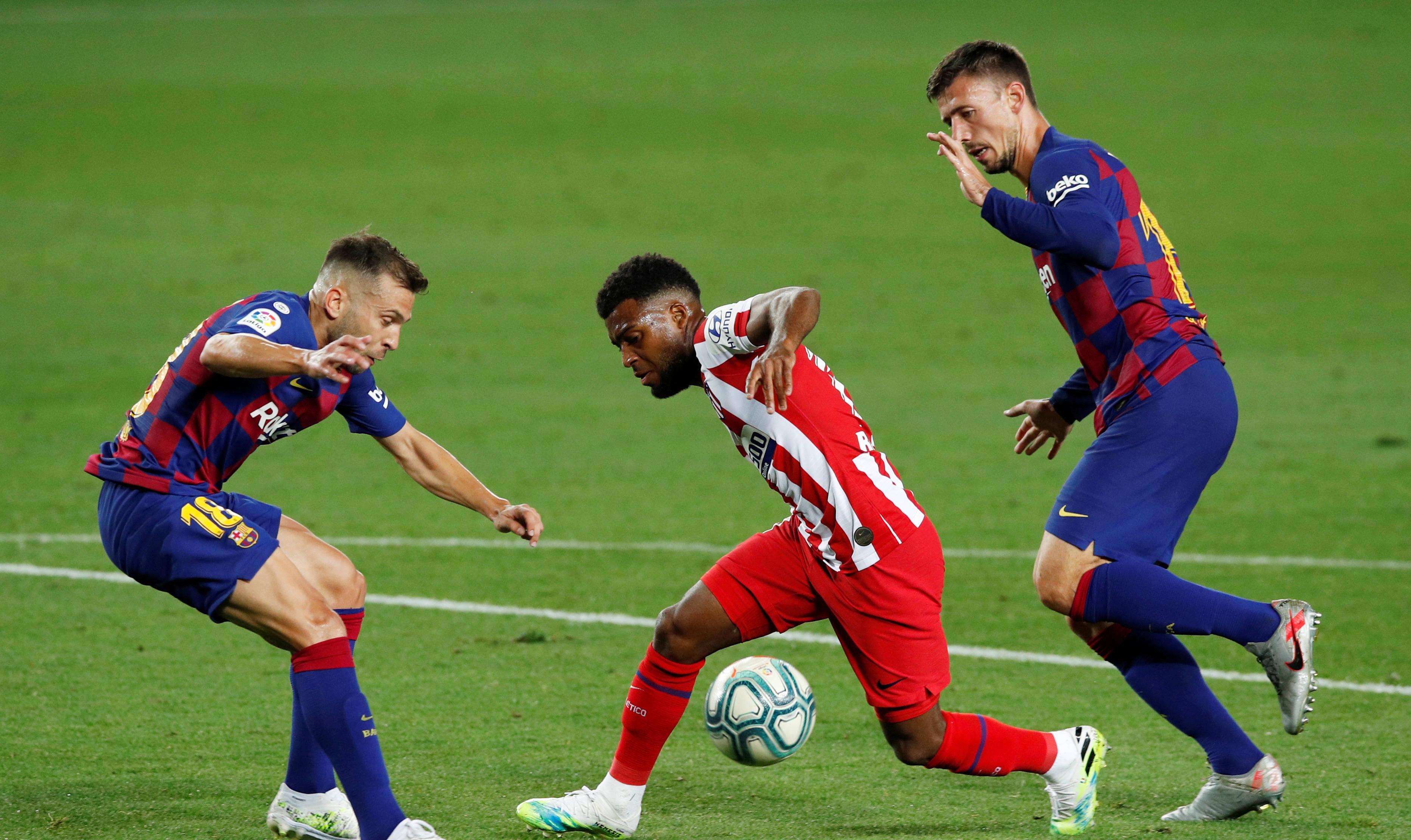 米兰体育app网址-关于德甲创新战术不断推陈出新，精彩片段频频出现的信息